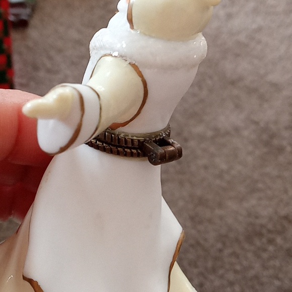 Midwest of Canon Falls Hinged Santa Trinket Box - Picture 7 of 7